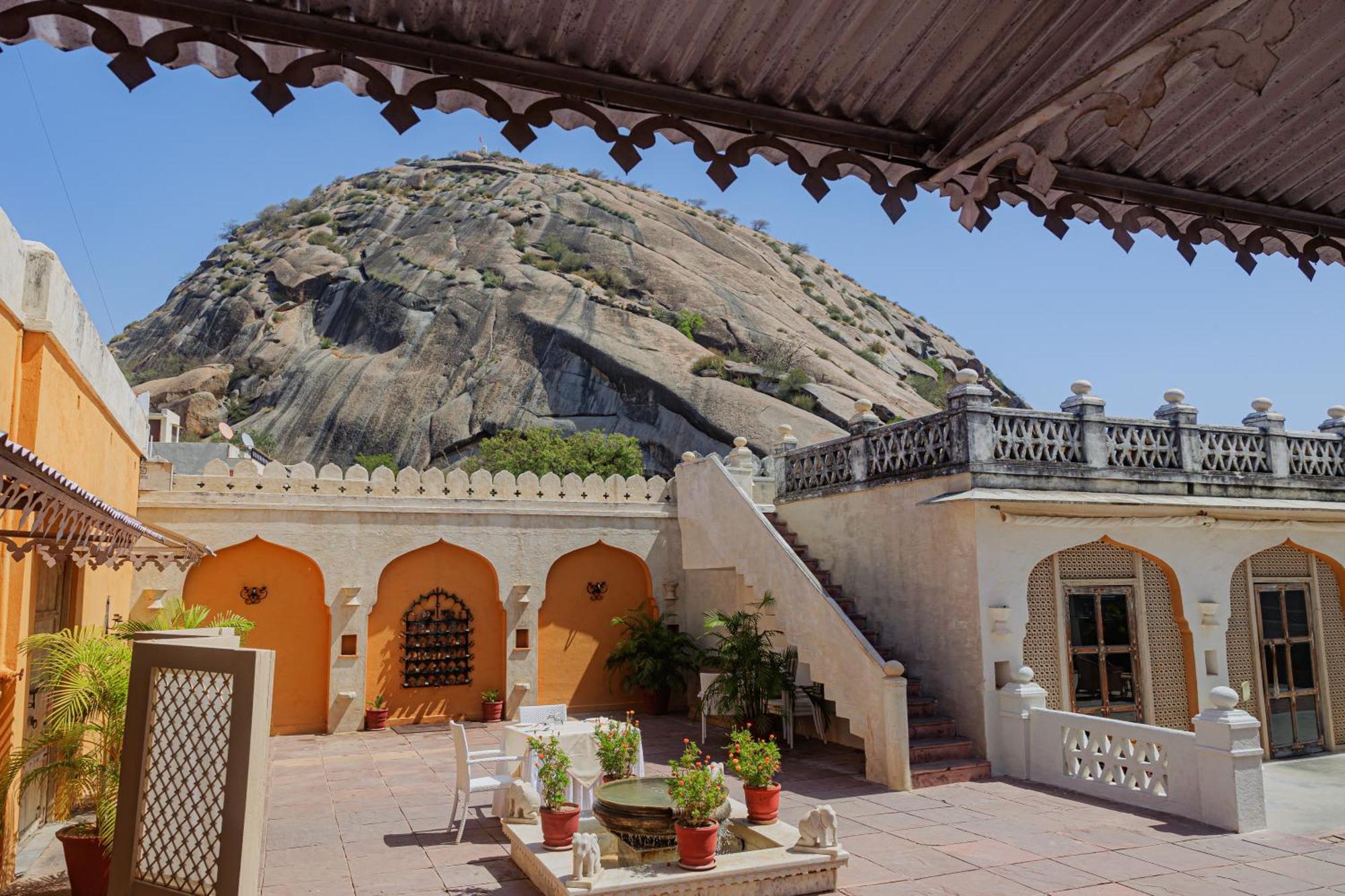 The Rawla Narlai - A Luxury Heritage Stay In Leopard Country Ngoại thất bức ảnh