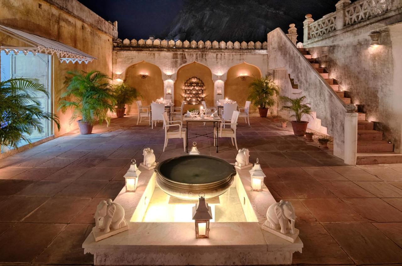 The Rawla Narlai - A Luxury Heritage Stay In Leopard Country Ngoại thất bức ảnh